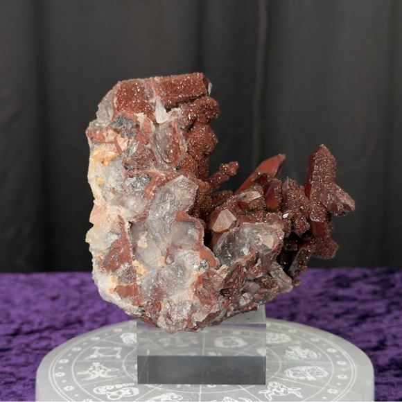Red Quartz Cluster 🍓🫧🍓 RQC1 - Picture 5 of 6